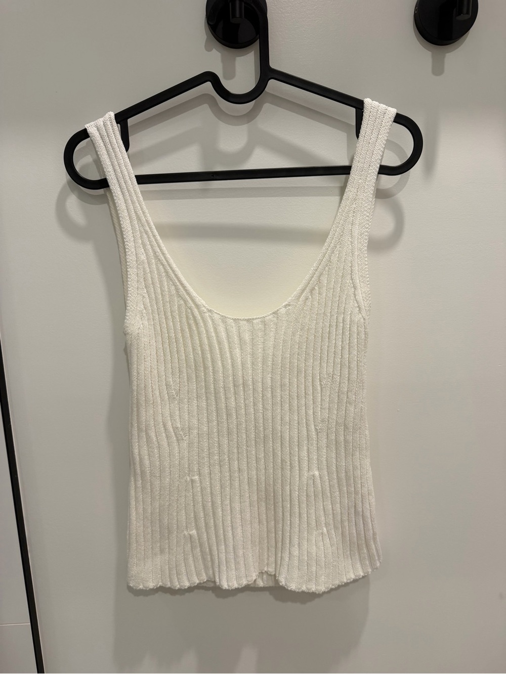 Vince white Ribbed Knit Tank Top